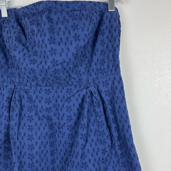 Old Navy Womens Size 14 Strapless Dress Navy Blue Eyelet Fit Flare Pleated - Picture 2 of 10